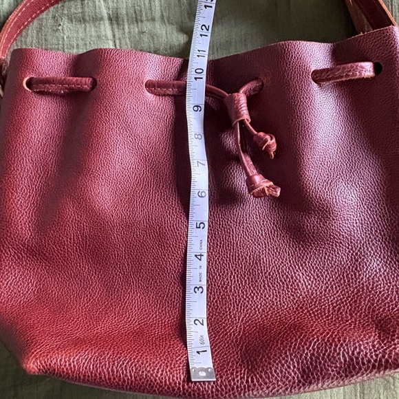 Portland Leather Brown Bucket Bag - Picture 9 of 9